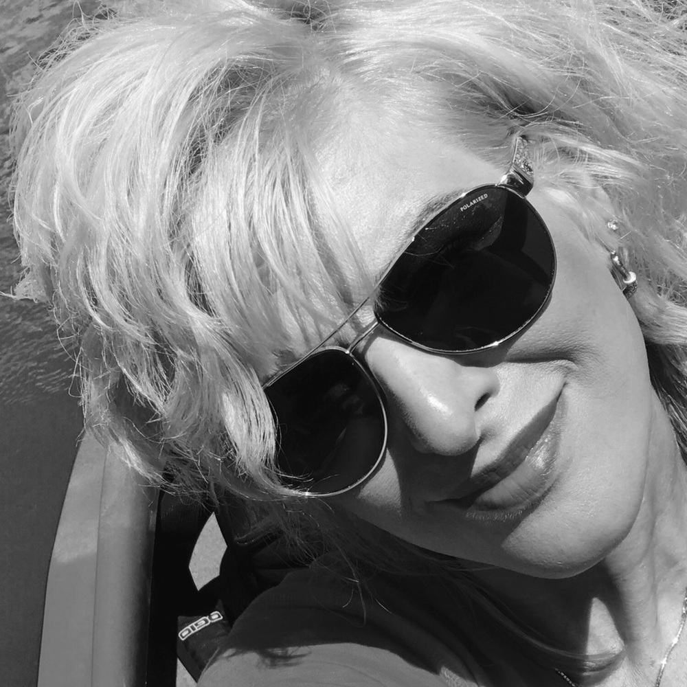Meet your Posher, Jennifer